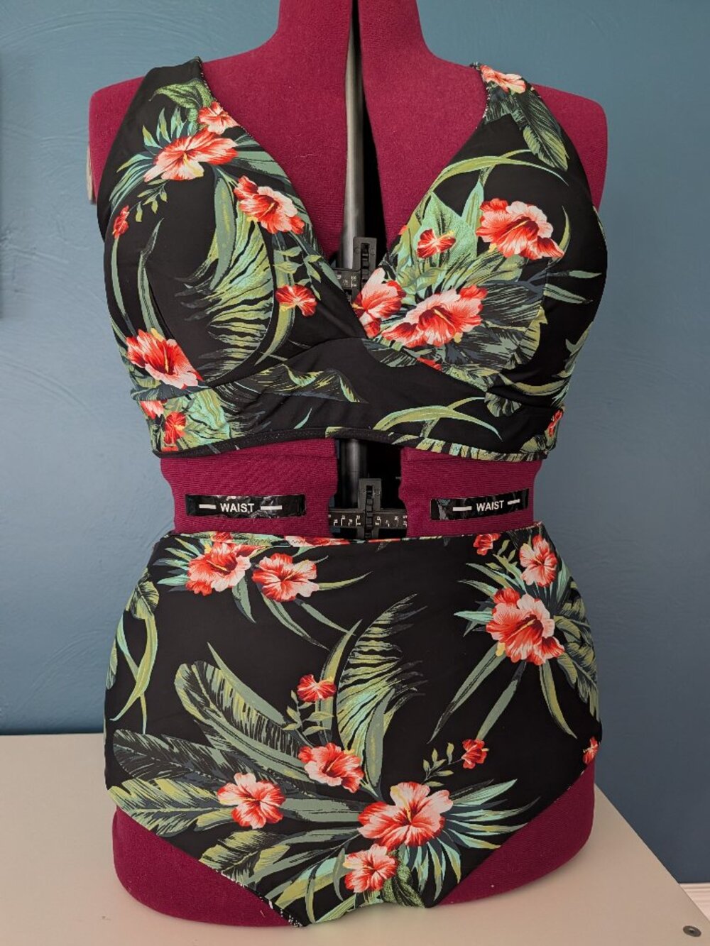 Torrid reversible bikini Torrid. Size 3